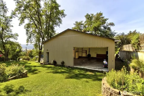 159 E 10th Avenue Colville WA 99114