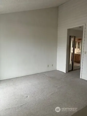 2617 NE 4th Street Renton WA 98056