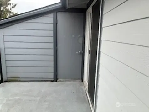 2617 NE 4th Street Renton WA 98056
