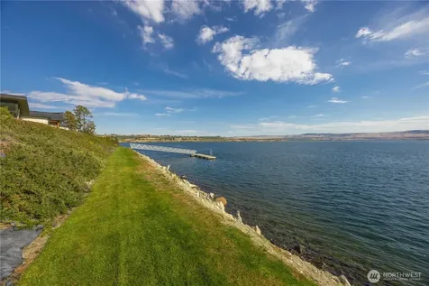 721 Heron Court Brewster WA 98812