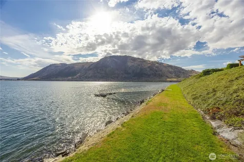 721 Heron Court Brewster WA 98812