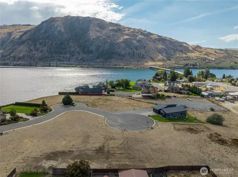 721 Heron Court Brewster WA 98812