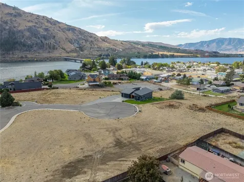721 Heron Court Brewster WA 98812