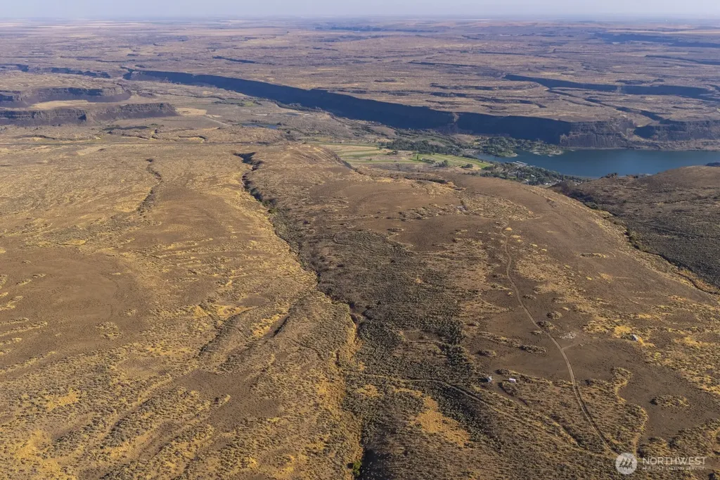 0 Us 2 Coulee City WA 99115