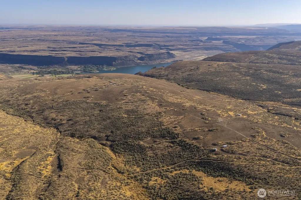 0 Us 2 Coulee City WA 99115