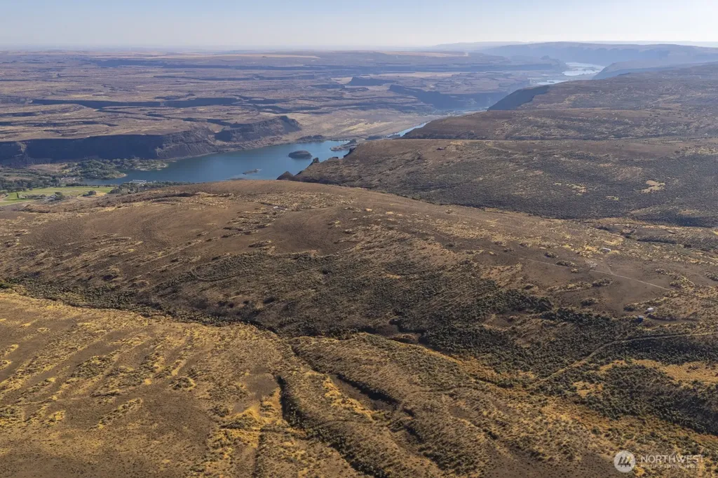 0 Us 2 Coulee City WA 99115