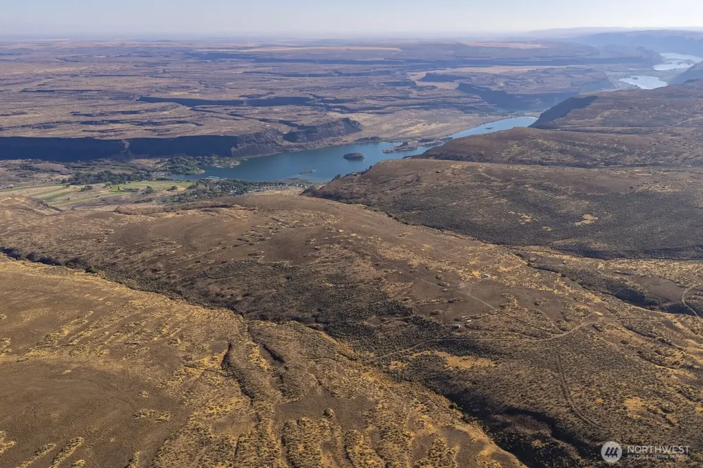 0 Us 2 Coulee City WA 99115