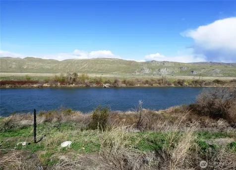 608 Monse River Road Brewster WA 98812