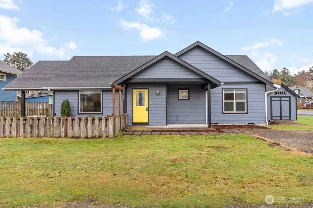 26209 N Place Ocean Park WA 98640