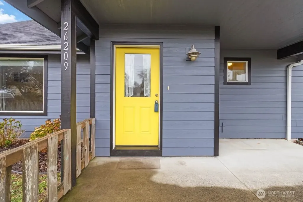 26209 N Place Ocean Park WA 98640