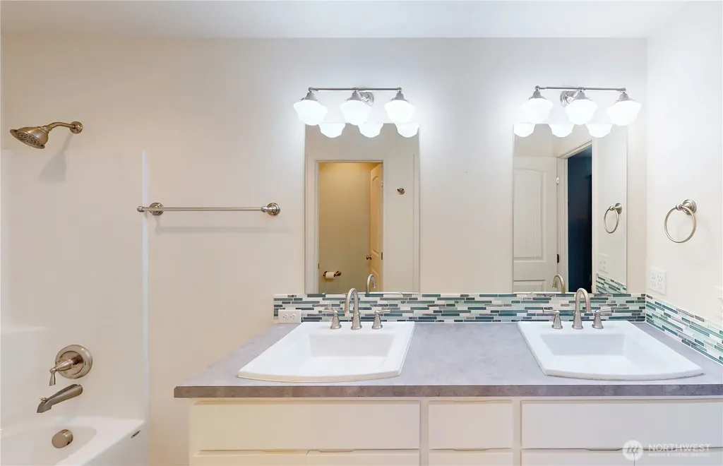 26209 N Place Ocean Park WA 98640