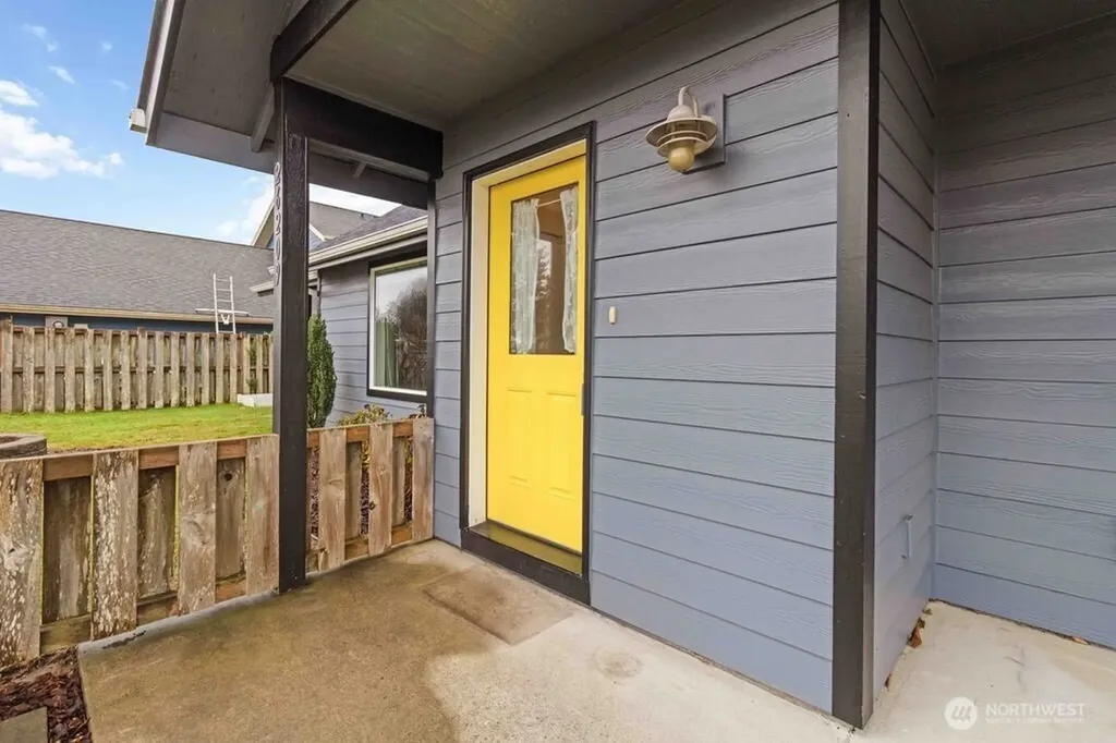 26209 N Place Ocean Park WA 98640
