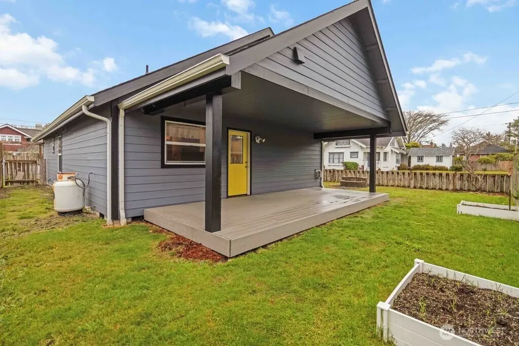 26209 N Place Ocean Park WA 98640
