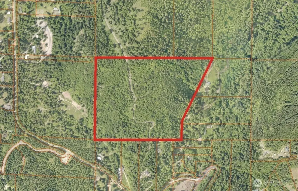 365 Cumberland Ridge Road SE Enumclaw WA 98022