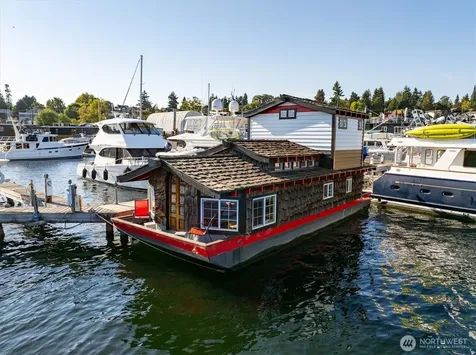 2401 N Northlake Way Seattle WA 98103