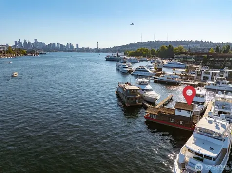 2401 N Northlake Way Seattle WA 98103