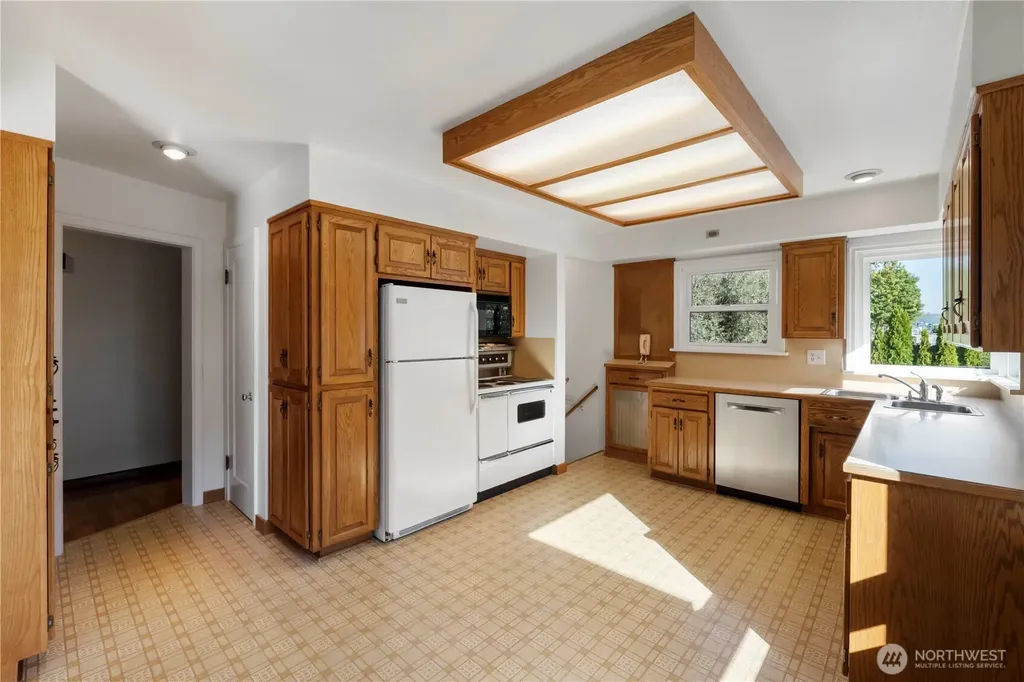 2406 54th Avenue E Fife WA 98424