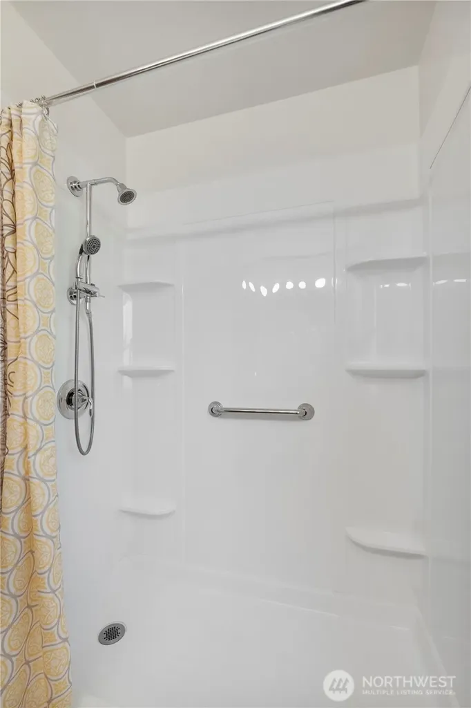 2406 54th Avenue E Fife WA 98424