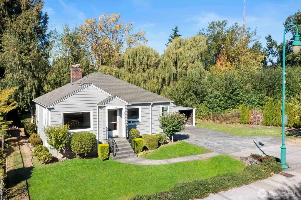 2406 54th Avenue E Fife WA 98424