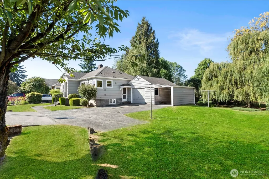 2406 54th Avenue E Fife WA 98424
