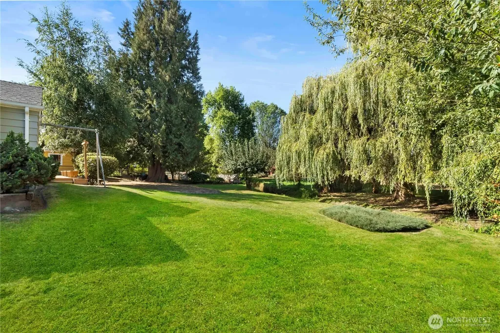 2406 54th Avenue E Fife WA 98424