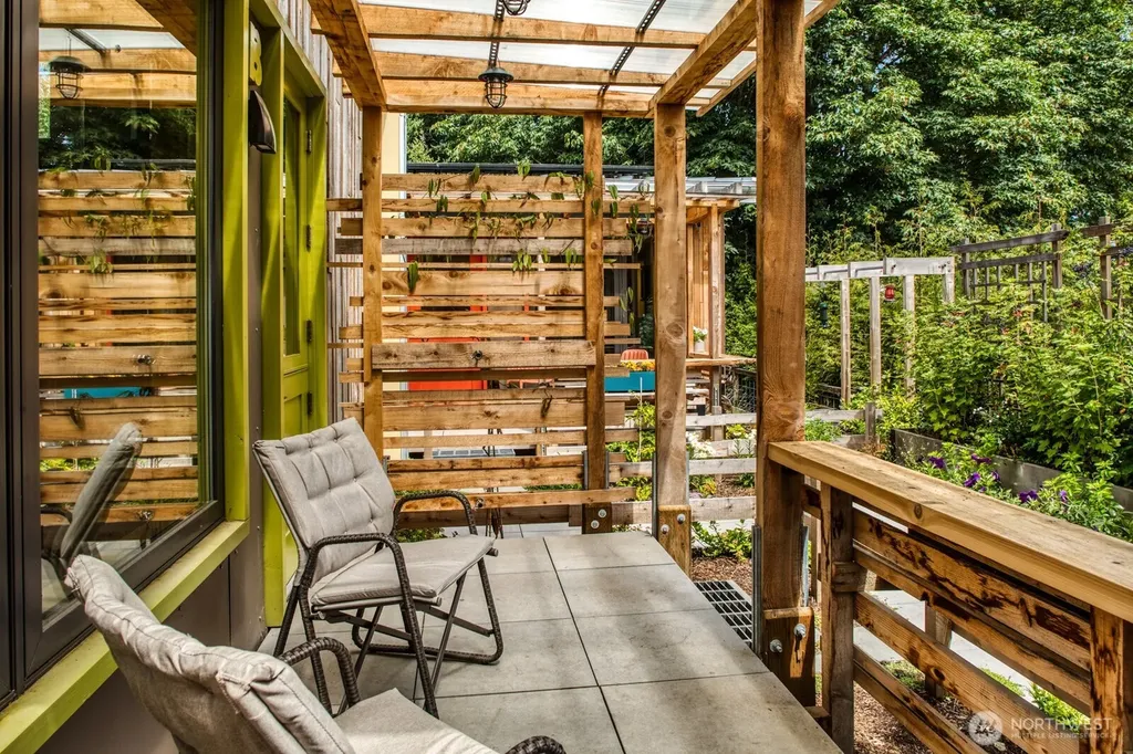 624 2nd Street Langley WA 98260