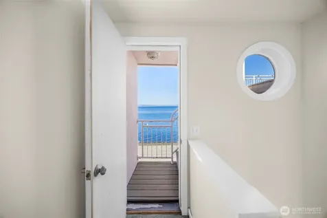 6436 Ebb Tide Lane Freeland WA 98249