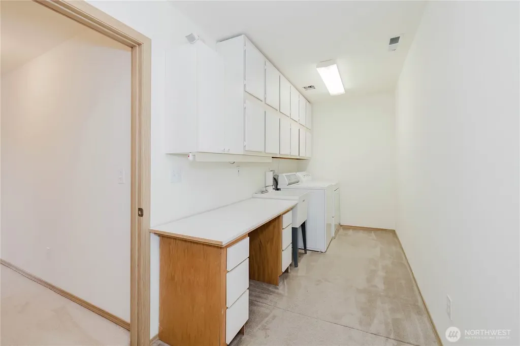 1210 Daniels Avenue Bremerton WA 98312