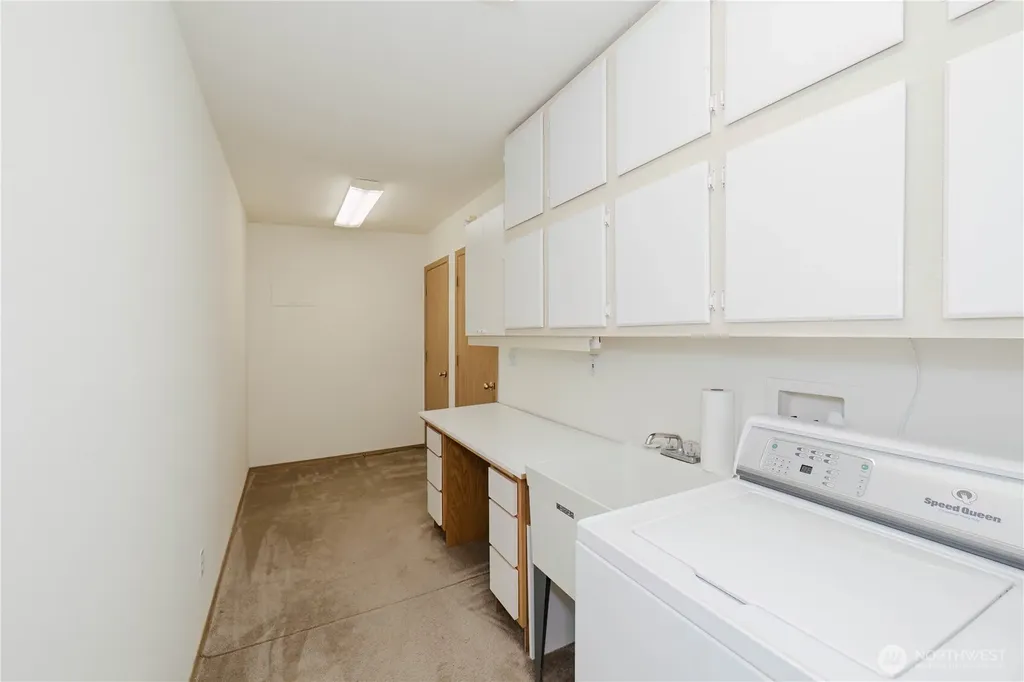1210 Daniels Avenue Bremerton WA 98312