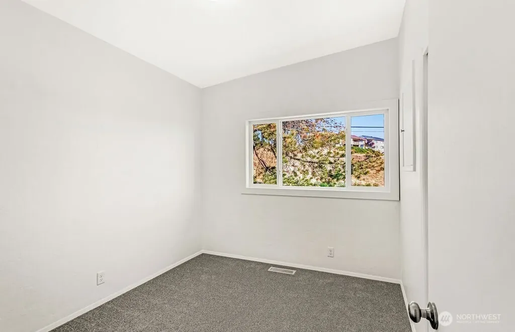 128 W Nelson Road Moses Lake WA 98837