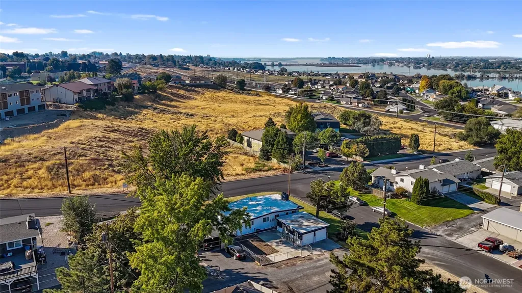 128 W Nelson Road Moses Lake WA 98837