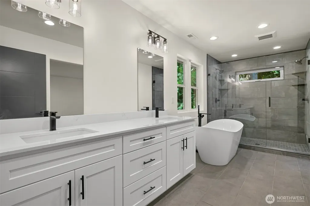 4750 Lost Creek Lane Bellingham WA 98229