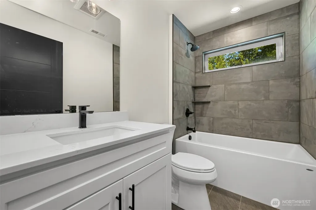 4750 Lost Creek Lane Bellingham WA 98229