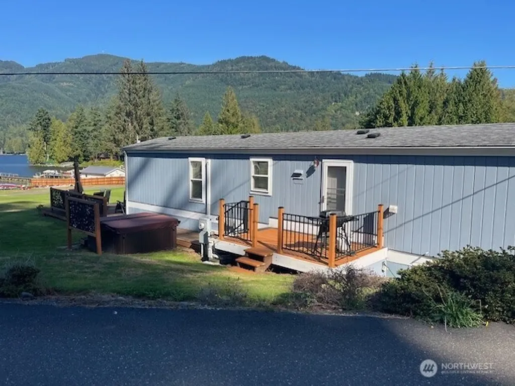 316 W Lake Samish Drive Bellingham WA 98229