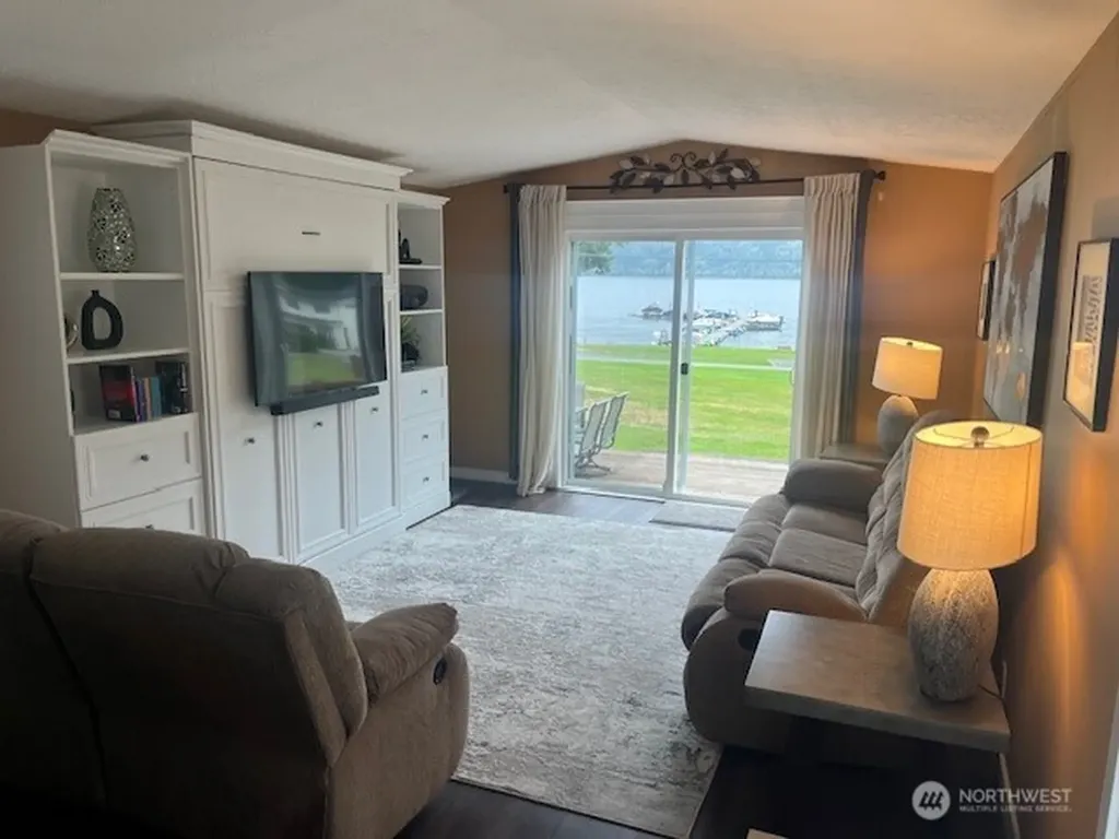 316 W Lake Samish Drive Bellingham WA 98229