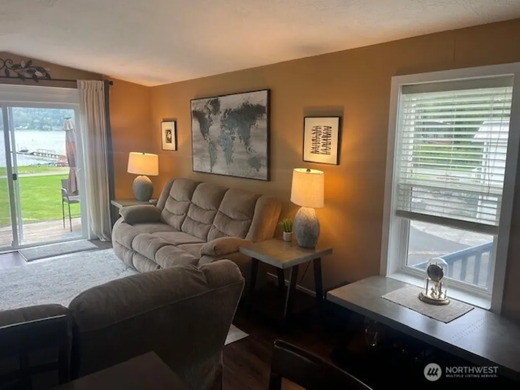 316 W Lake Samish Drive Bellingham WA 98229