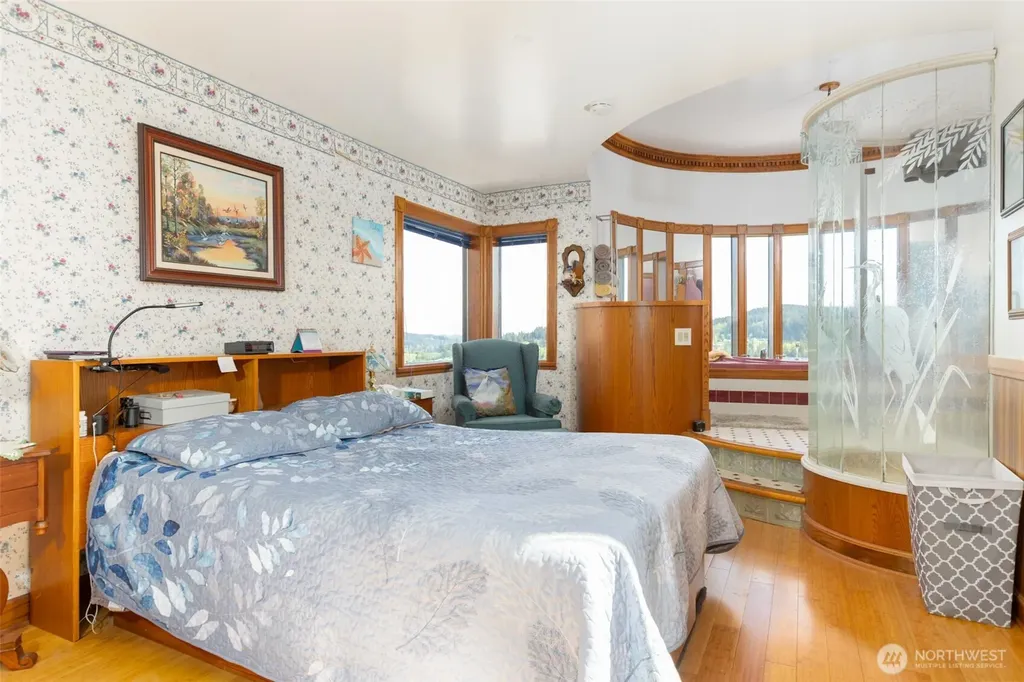 4385 Wildwood Lane Anacortes WA 98221