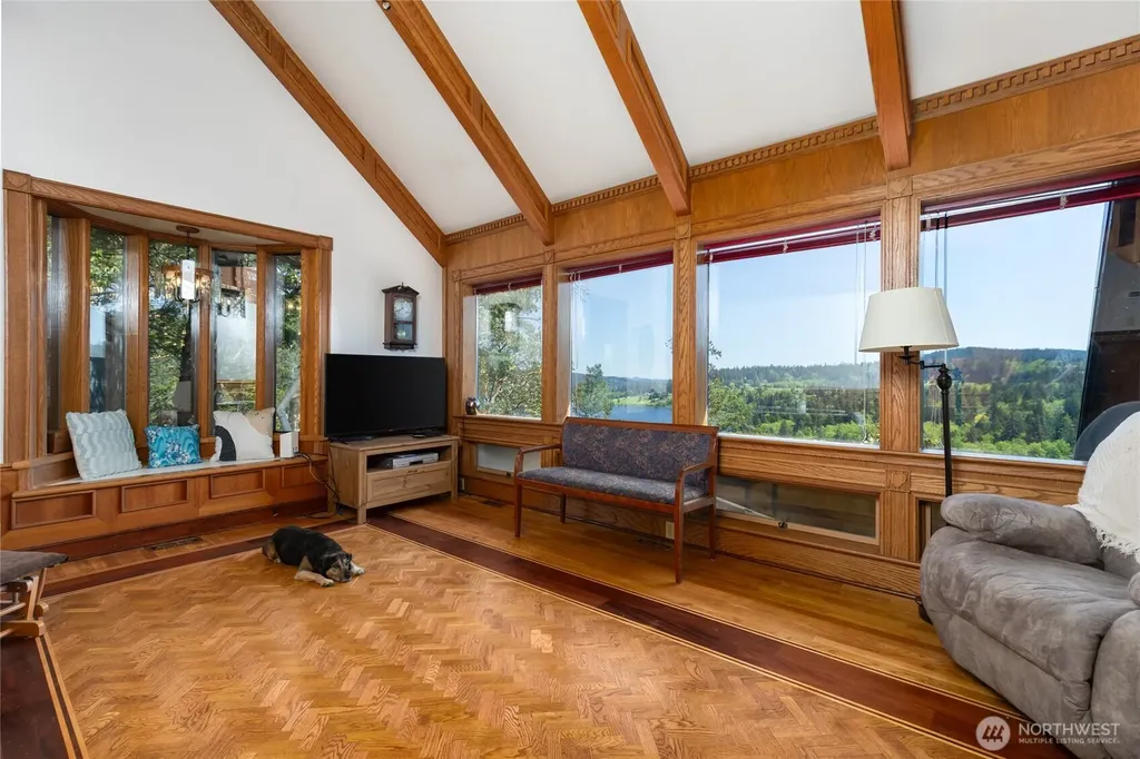 4385 Wildwood Lane Anacortes WA 98221