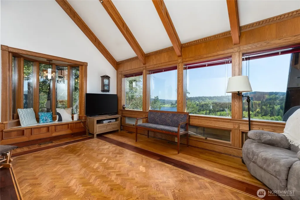 4385 Wildwood Lane Anacortes WA 98221