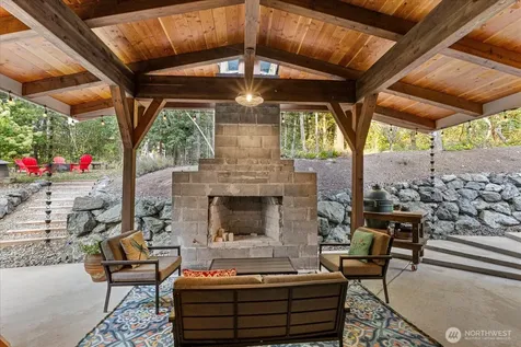 870 Cedar Lane Camano Island WA 98282
