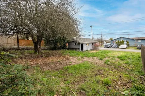 9017 12th Avenue S Seattle WA 98108