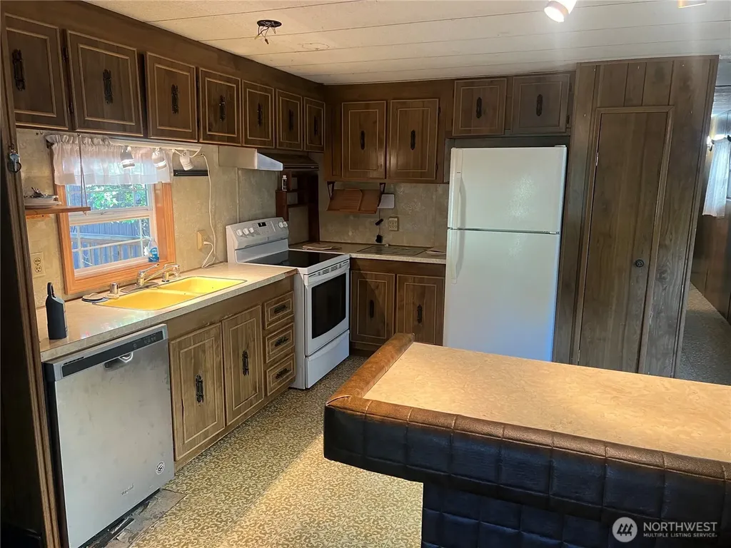 6402 154th Street NW Gig Harbor WA 98332