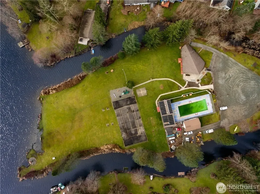 530 Rainbow Drive Sedro Woolley WA 98284