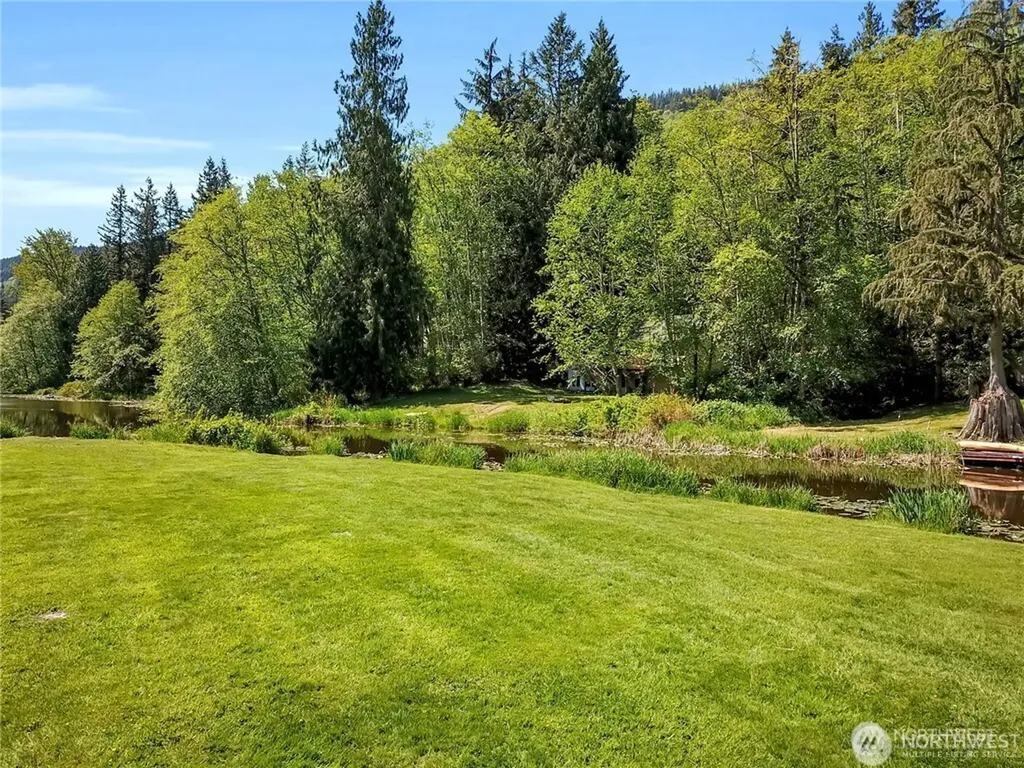 530 Rainbow Drive Sedro Woolley WA 98284