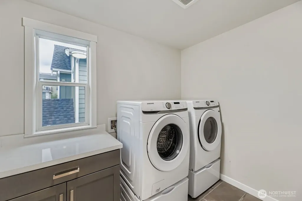 7620 9th Street SE Lake Stevens WA 98258