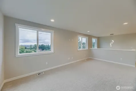7620 9th Street SE Lake Stevens WA 98258