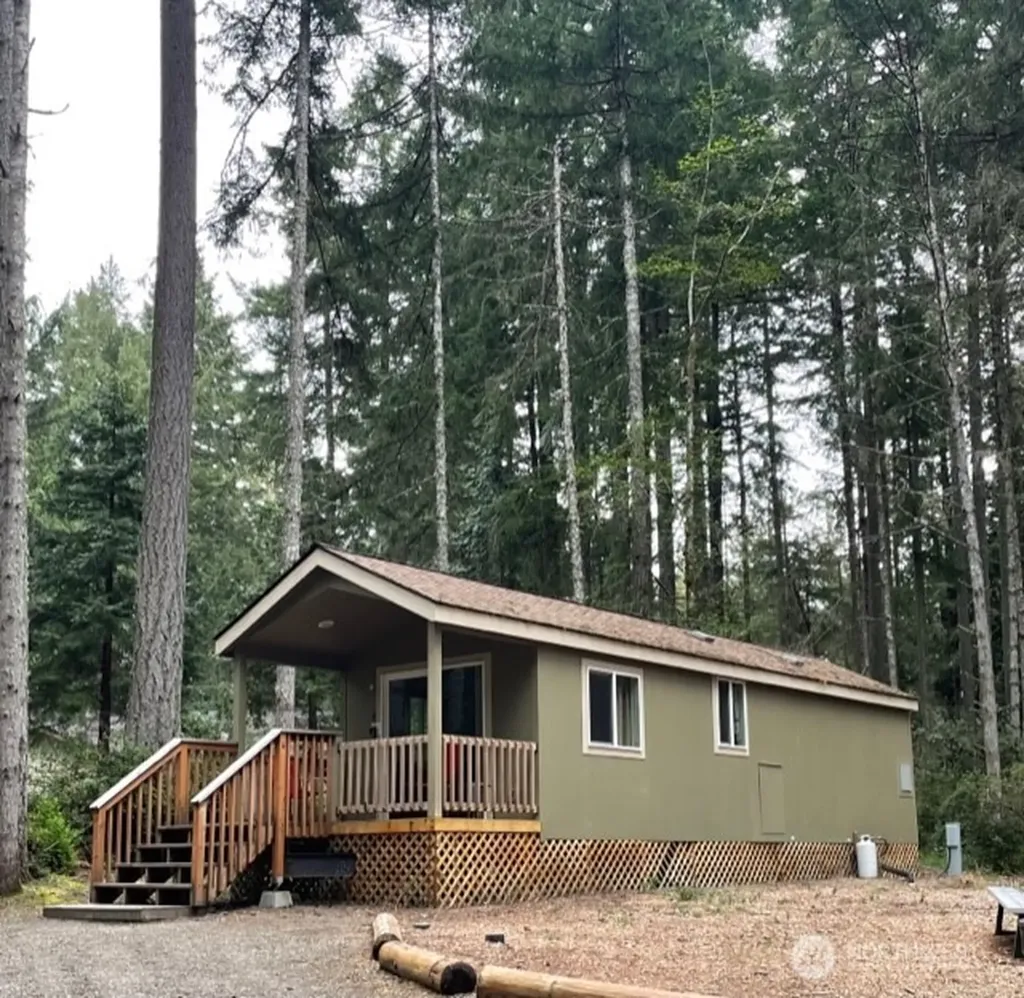 10519 Suncrest Drive Anderson Island WA 98303