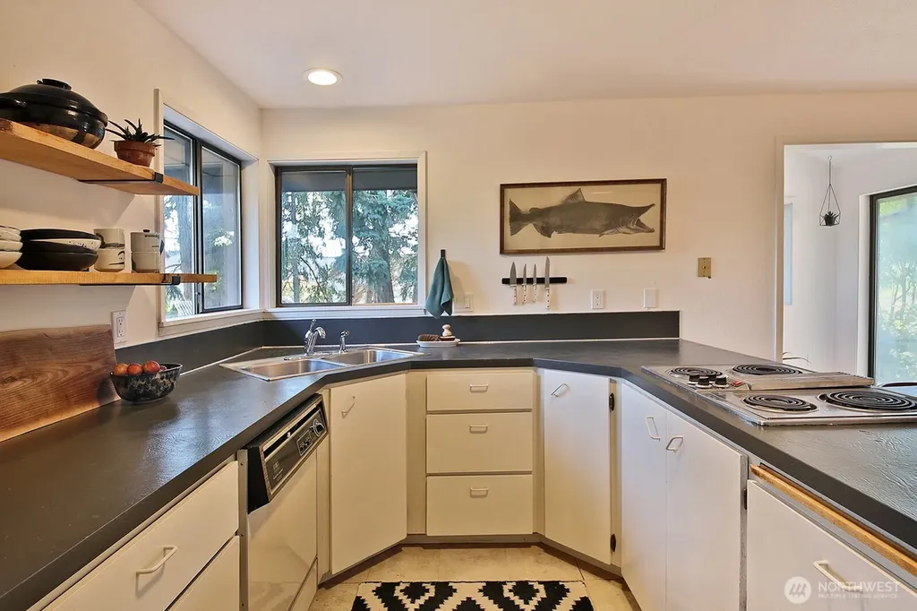 4960 Harbor Hills Drive Freeland WA 98249