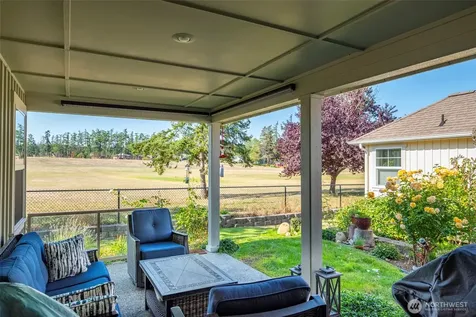 1453 SW Xavier Oak Harbor WA 98277
