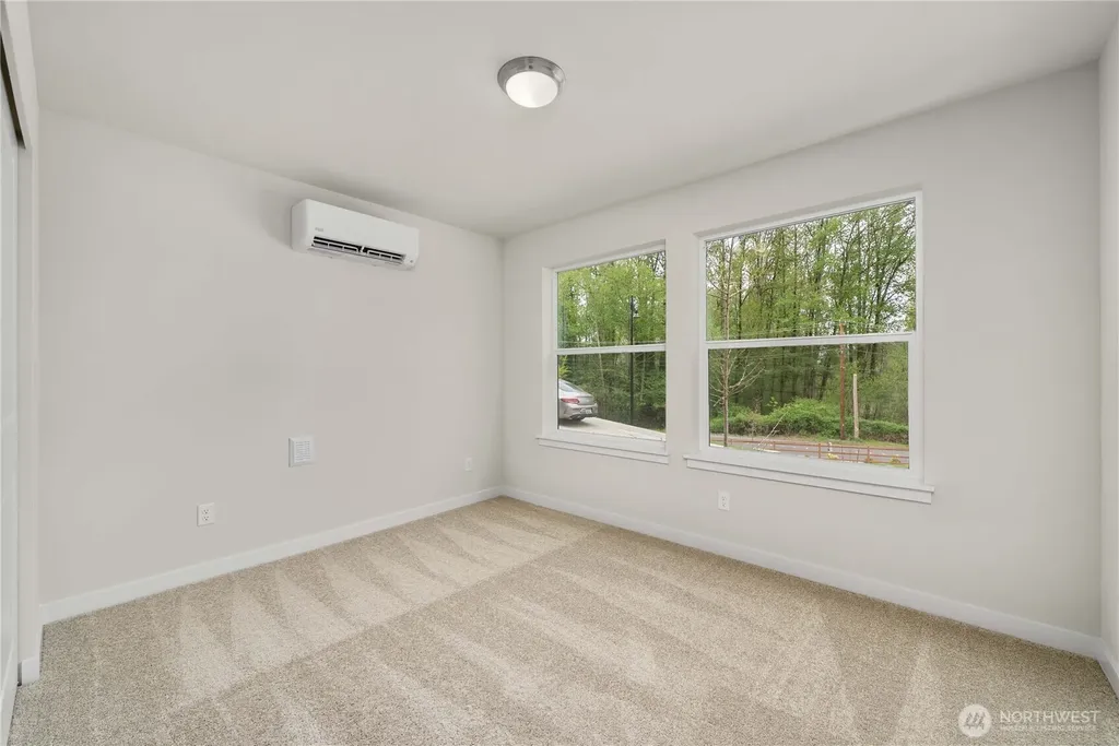 4261 Aberdeen Way NE Renton WA 98056